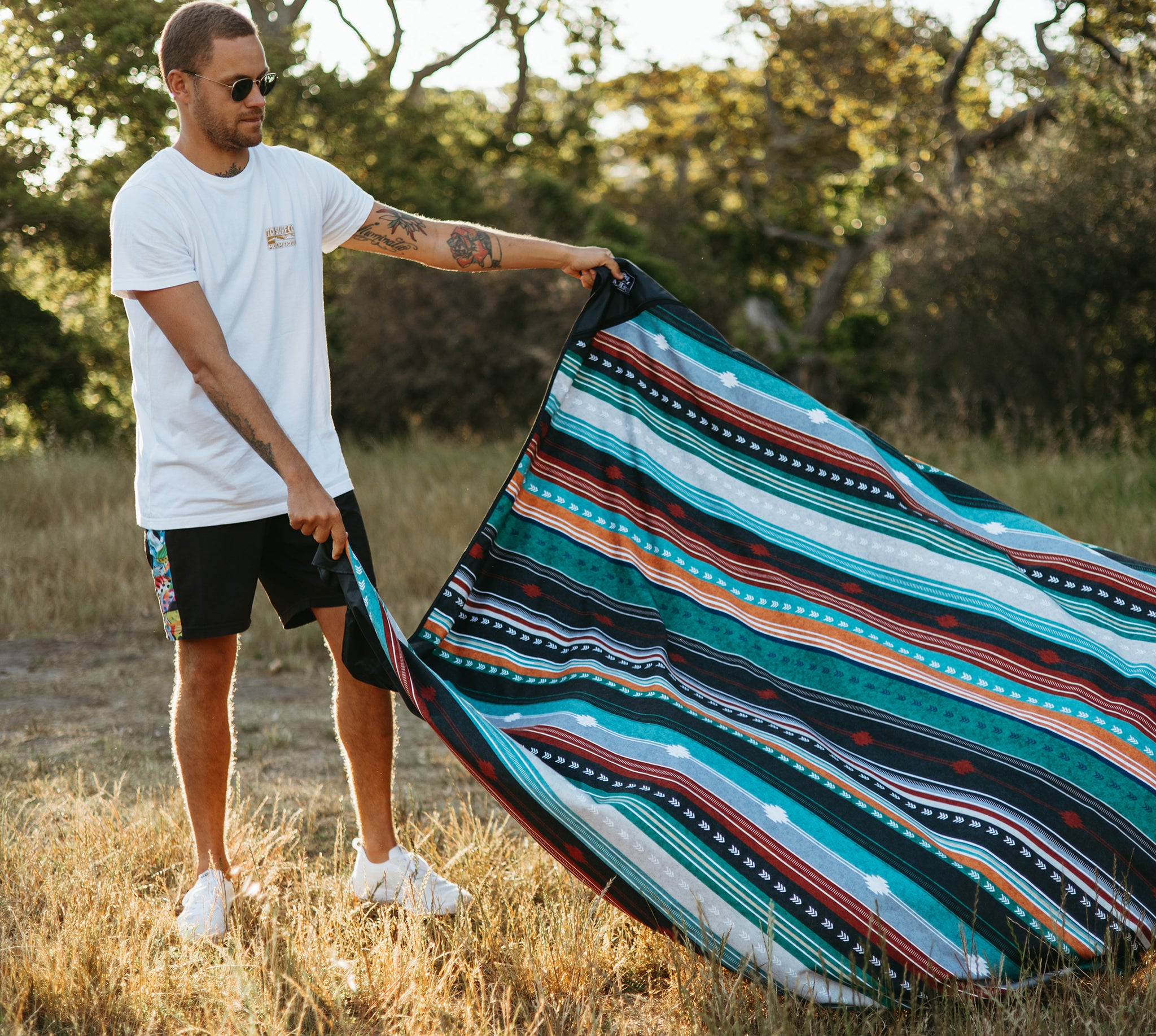 Makoa Hyperlite Outdoor Blanket – Tidefolk